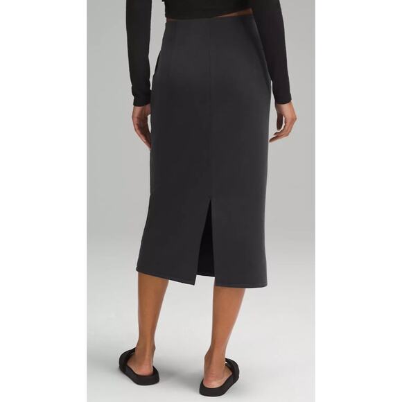 Lululemon Softstreme High-Rise Midi Skirt in Black - Picture 9 of 12